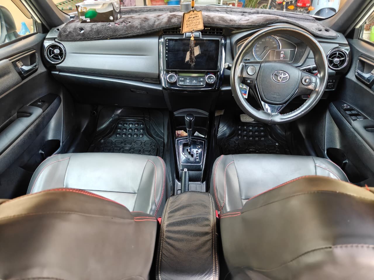 Car Image 2